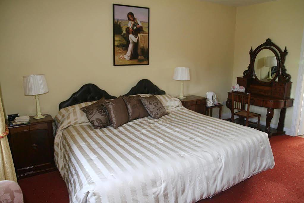 קנמארה Muxnaw Lodge מראה חיצוני תמונה